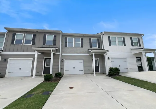 1st image of 119 Village Green Dr, Adairsville, GA 30103 | MLS# 7806371