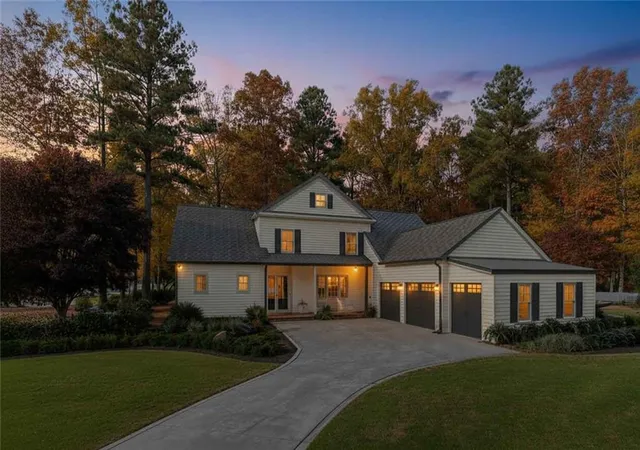 Photo 3 of Single family home for sale at 200 Summer Ridge Dr, Ball Ground, GA 30107 | MLS# 7682056 | Listing updated on 2026-09-02