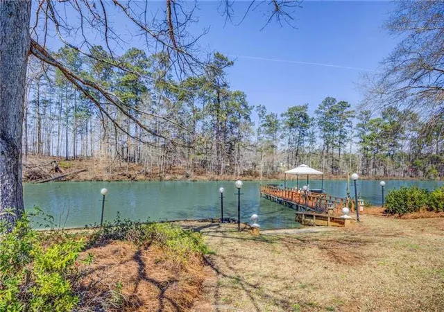 Photo 3 of Sale Pending at 156 Montego Bay Rd Nw, Milledgeville, GA 31061 | MLS# 7804166 | Listing updated on 2026-09-20
