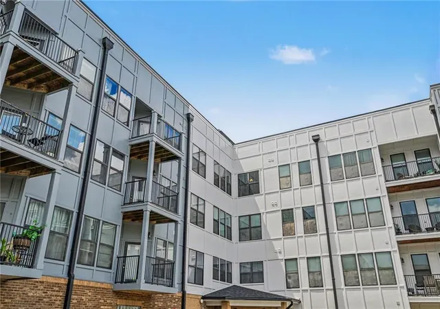3rd image of 898 Oak St Sw #1318, Atlanta, GA 30310 | MLS# 7777660