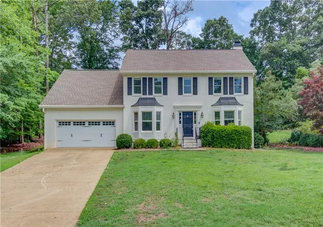 1st image of 153 Lantern Ridge Ct, Alpharetta, GA 30009 | MLS# 7771401