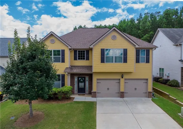 1st image of 47 Maple Hill Dr, Newnan, GA 30265 | MLS# 7805772