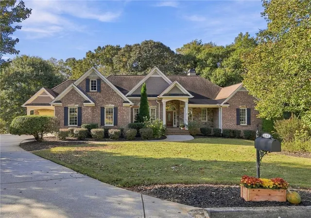 Photo 1 of Single family home for sale at 104 Autumn Glen Dr, Woodstock, GA 30188 | MLS# 7857549 | Listing updated on 2026-10-29