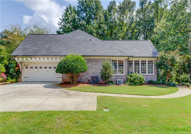 5th image of 951 Providence Ln, Monroe, GA 30656 | MLS# 7781832