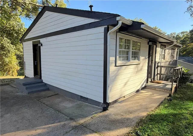 4th image of 2621 Abner Pl Nw, Atlanta, GA 30318 | MLS# 7743289