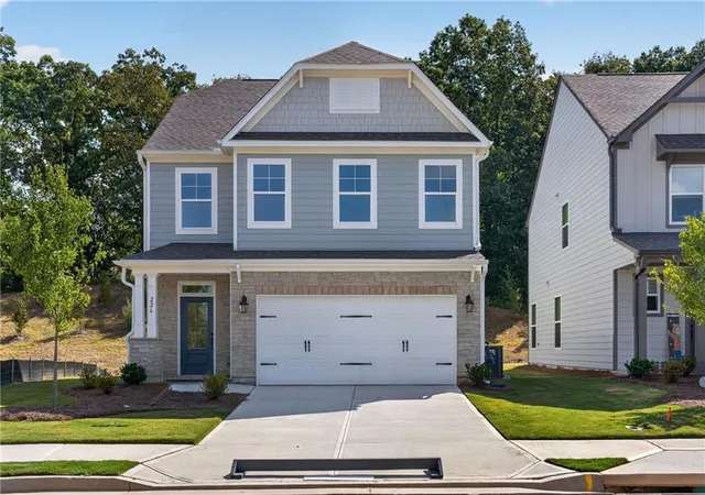 Photo 1 of Single family home for sale at 226 Trace Blf, Dawsonville, GA 30534 | MLS# 7849450 | Listing updated on 2026-10-29