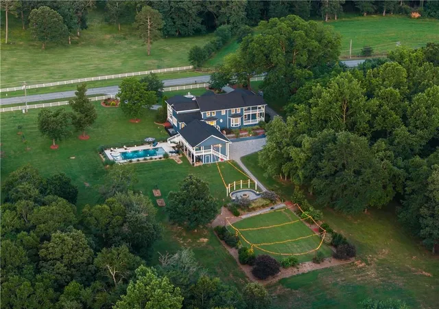 2nd image of 1857 Hardman Rd, Clarkesville, GA 30523 | MLS# 7795408