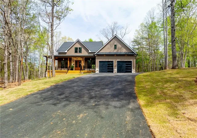 1st image of 1050 Rainbow Circle, Cleveland, GA 30528 | MLS# 7752245