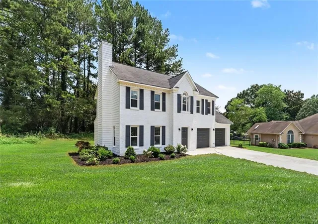 Homes for sale in Lithonia, GA | 3142 Frost Ln, Lithonia, GA 30038 | MLS# 7802389