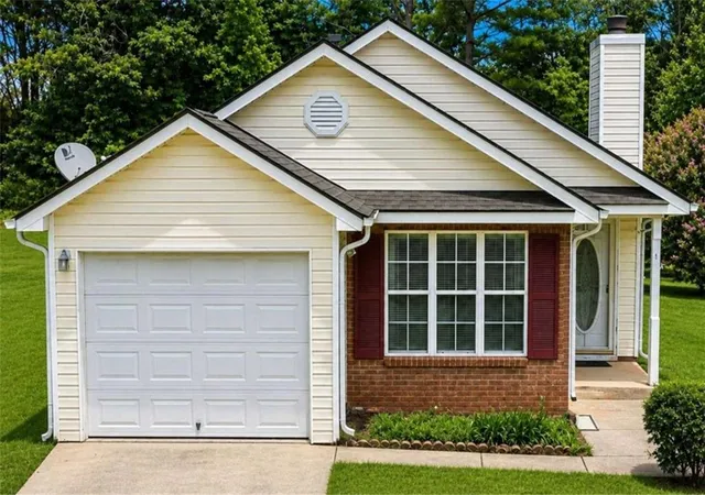 Photo 1 of Single family home for sale at 121 Samanthas Way, Mcdonough, GA 30253 | MLS# 7807264 | Listing updated on 2026-08-20