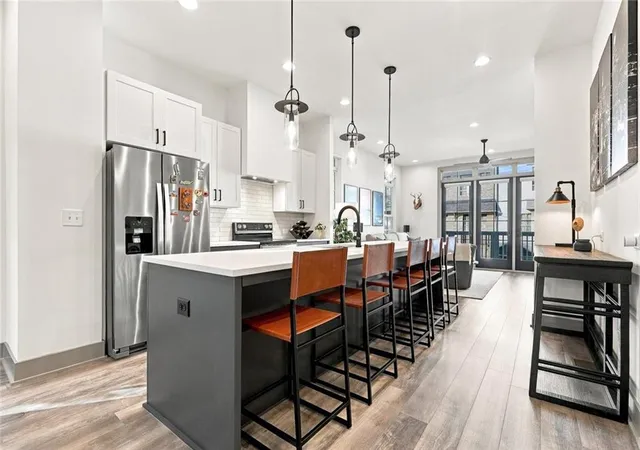 Photo 1 of Townhouse for sale at 5 Becker Pl Nw, Atlanta, GA 30307 | MLS# 7847673 | Listing updated on 2026-10-03