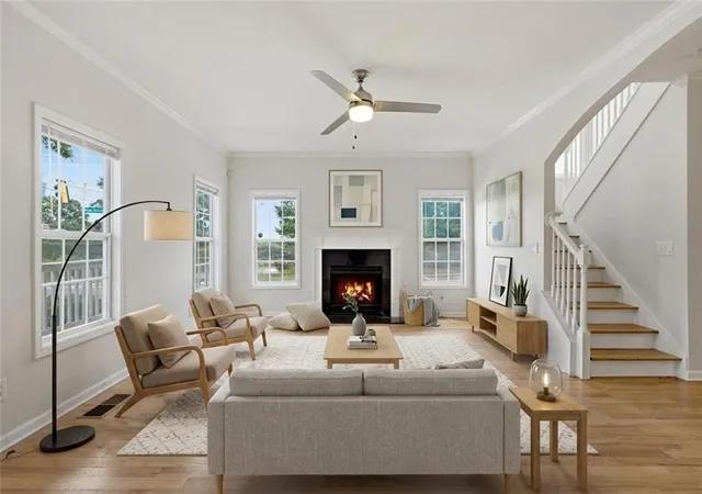 3rd image of 8 Weyman Ave Sw, Atlanta, GA 30315 | MLS# 7822990