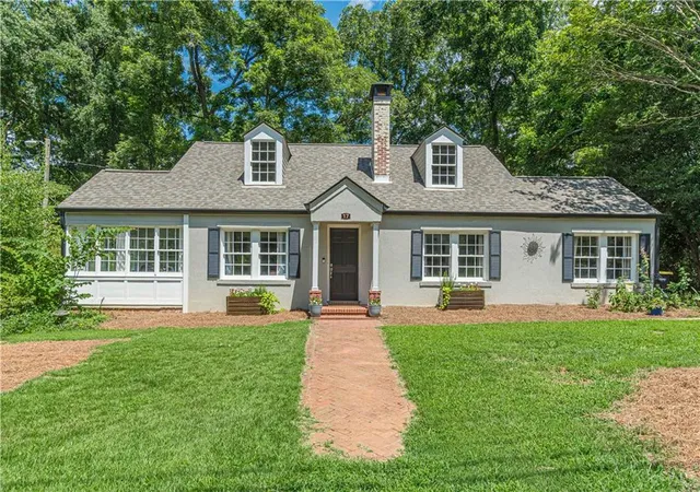 4th image of 17 Northside Dr, Newnan, GA 30263 | MLS# 7811196