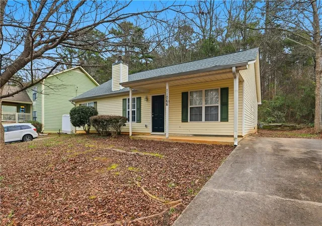 Homes for sale in Hampton, GA | 11066 Shannon Cir, Hampton, GA 30228 | MLS# 7710048