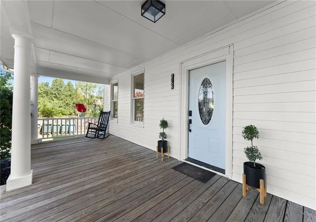 3rd image of 2158 Broad St, Commerce, GA 30529 | MLS# 7797432