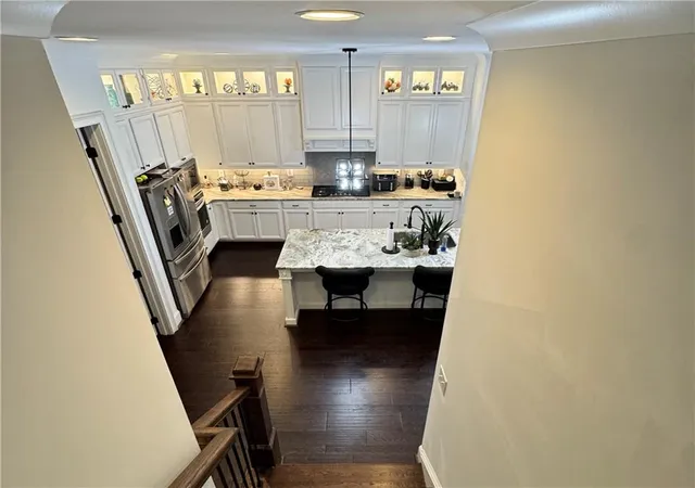 Photo 3 of Townhouse for sale at 529 Springer Bnd NW, Marietta, GA 30060 | MLS# 7769445 | Listing updated on 2026-08-19