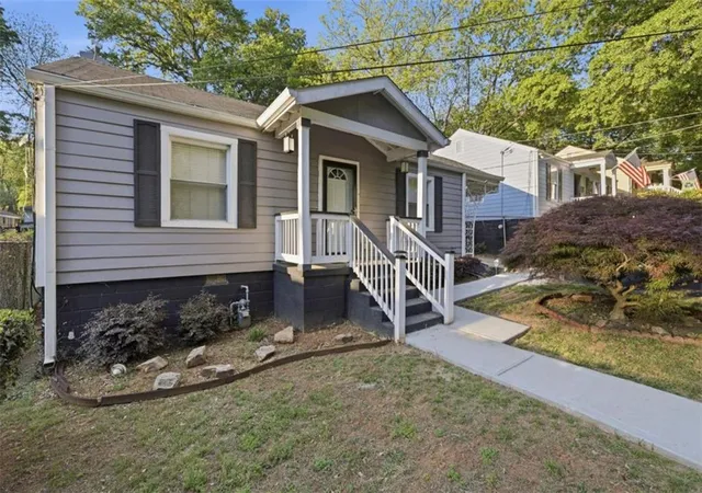 2nd image of 486 Mead St, Atlanta, GA 30315 | MLS# 7817433