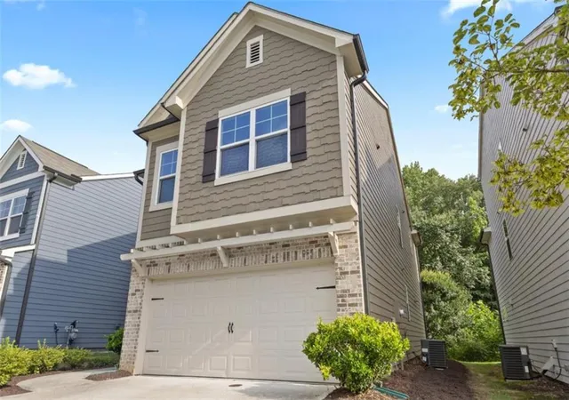 Photo 2 of Sale Pending at 2111 Westside Dr, Austell, GA 30106 | MLS# 7800872 | Listing updated on 2026-10-03