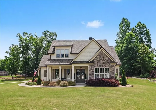 2nd image of 13 Anchor Ct, Newnan, GA 30263 | MLS# 7761509