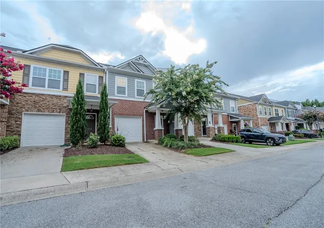 Photo 2 of Townhouse for sale at 776 Tulip Poplar Way, Lawrenceville, GA 30044 | MLS# 7804339 | Listing updated on 2026-09-16