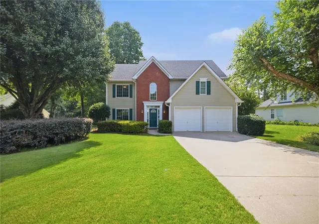 Photo 1 of Single family home for sale at 4110 Starr Crk Rd, Cumming, GA 30028 | MLS# 7788391 | Listing updated on 2026-10-11