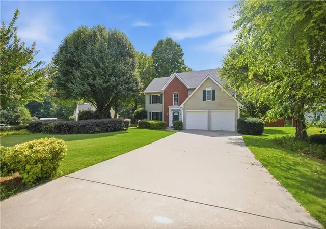 Photo 2 of Single family home for sale at 4110 Starr Crk Rd, Cumming, GA 30028 | MLS# 7788391 | Listing updated on 2026-10-11