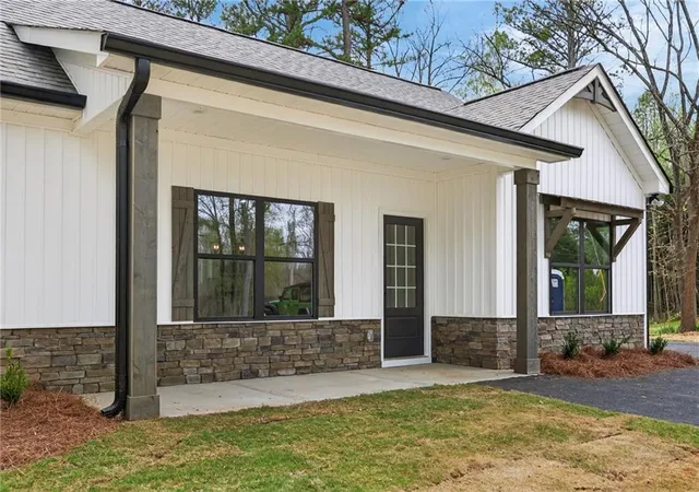 2nd image of 362 Pleasant Hl Rd, Rockmart, GA 30153 | MLS# 7817079