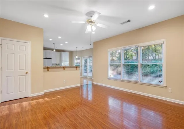 4th image of 4310 Canterbury Walk Dr, Duluth, GA 30097 | MLS# 7814842