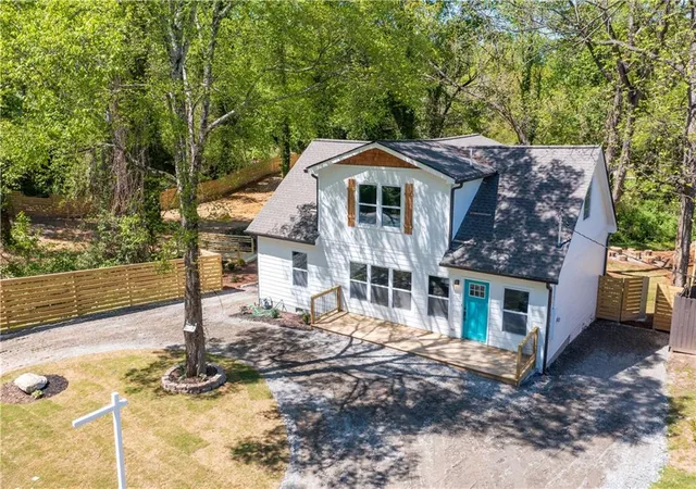 Photo 2 of Single family home for sale at 1677 North Ave Nw, Atlanta, GA 30318 | MLS# 7808200 | Listing updated on 2026-08-06