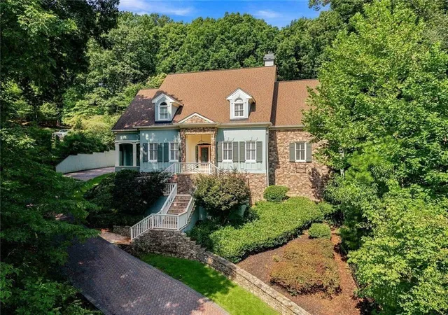 3rd image of 7560 Bridgegate Ct, Sandy Springs, GA 30350 | MLS# 7821678