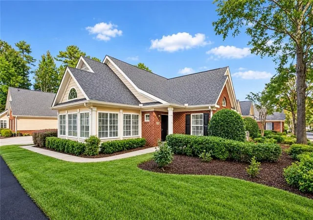 Condo for sale at 1404 Village Ln, Roswell, GA 30075 | MLS# 7858235