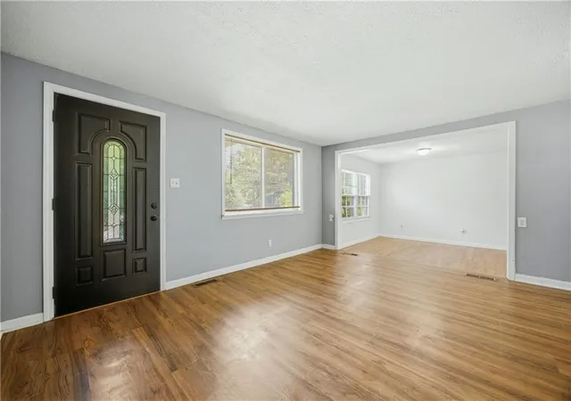 Photo 3 of Single family home for sale at 5232 Trudy Cir, Gainesville, GA 30504 | MLS# 7784346 | Listing updated on 2026-09-09