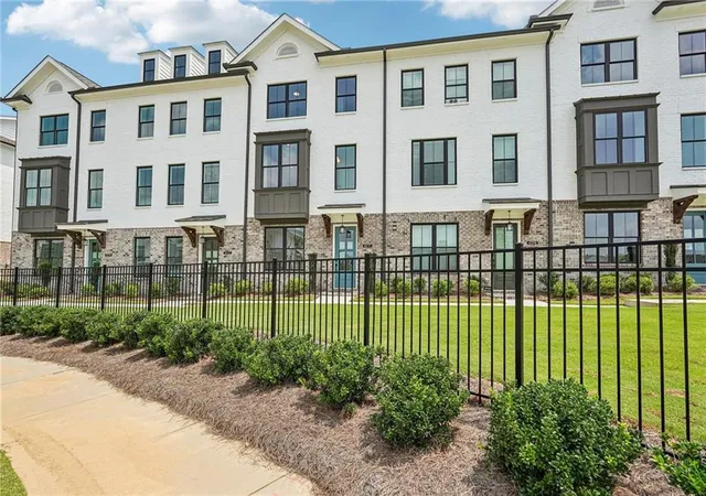 1st image of 4211 Millcroft Pl #215, Buford, GA 30518 | MLS# 7810383