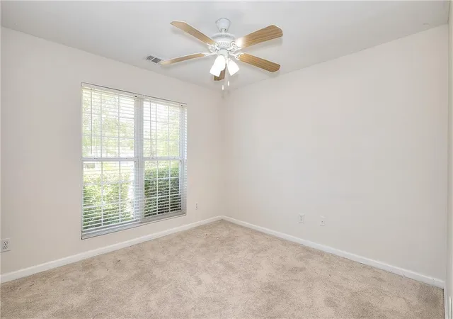 image of 1022 Carriage Wy, Loganville, GA 30052 | MLS# 7790381