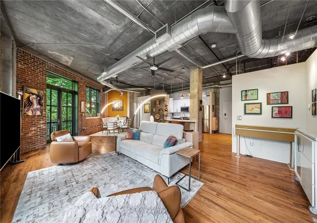 4th image of 3235 Roswell Rd Ne #405, Atlanta, GA 30305 | MLS# 7761363