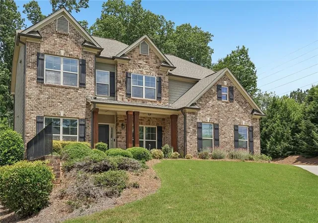 Homes for sale in Sugar Hill, GA | 5811 Kendrix Ridge Dr, Sugar Hill, GA 30518 | MLS# 7786335