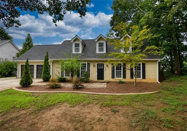 Photo 1 of Sale Pending at 123 The Esplanade Way, Loganville, GA 30052 | MLS# 7819268 | Listing updated on 2026-10-10