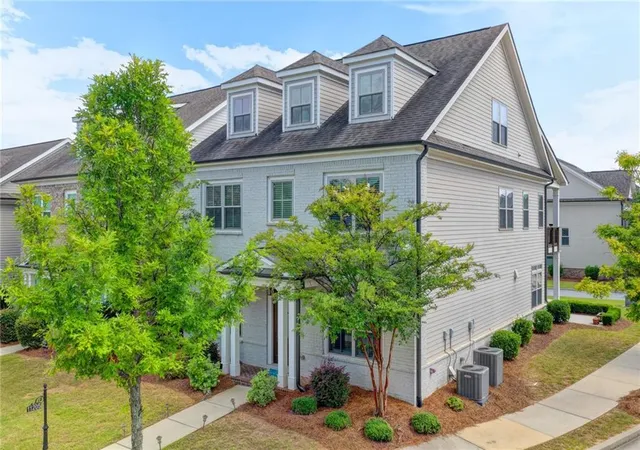 2nd image of 11205 Olbrich Trl, Johns Creek, GA 30097 | MLS# 7823789