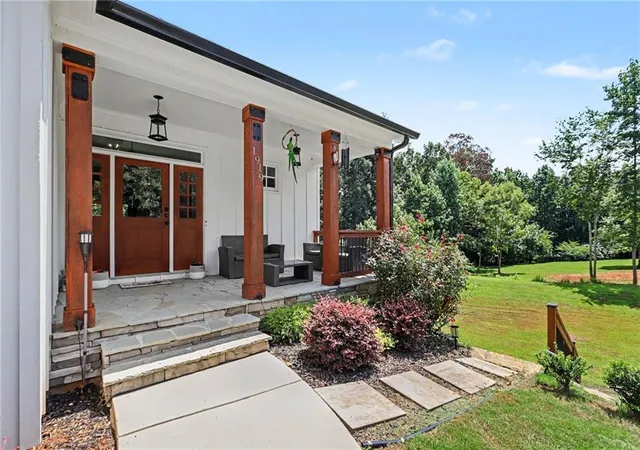 Photo 3 of Single family home for sale at 1919 Pilgrim Ml Cir, Cumming, GA 30041 | MLS# 7822121 | Listing updated on 2026-09-18