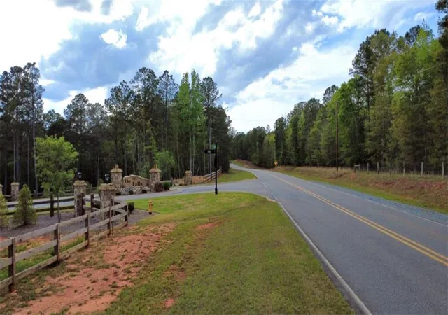 Homes for sale in Milledgeville, GA | 113 The Falls Ln, Milledgeville, GA 31061 | MLS# 7748324