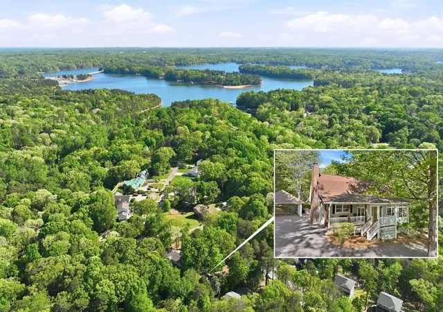 Photo 2 of Sale Pending at 3627 Griffin Dr, Gainesville, GA 30506 | MLS# 7756631 | Listing updated on 2026-08-21
