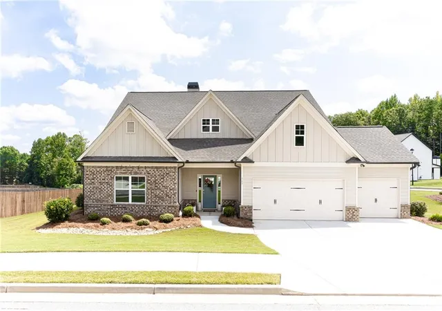 Photo 1 of Single family home for sale at 161 Parkers Pl, Hoschton, GA 30548 | MLS# 7828408 | Listing updated on 2026-08-30
