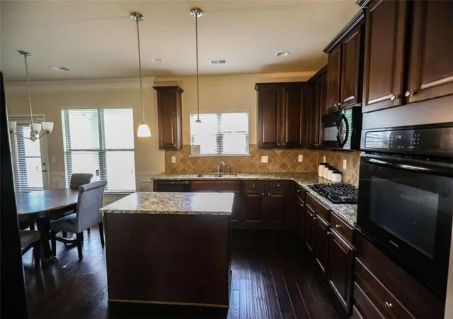 2nd image of 225 Silver Ridge Rd, Covington, GA 30016 | MLS# 7781981