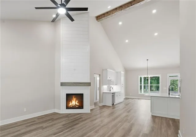 Photo 4 of Single family home for sale at 9130 Lisa Circle, Gainesville, GA 30506 | MLS# 7828774 | Listing updated on 2026-09-09
