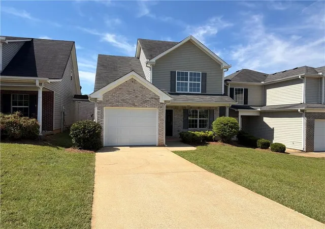 Photo 1 of Single family home for sale at 807 Carlton Pointe Pl, Palmetto, GA 30268 | MLS# 7853202 | Listing updated on 2026-10-30
