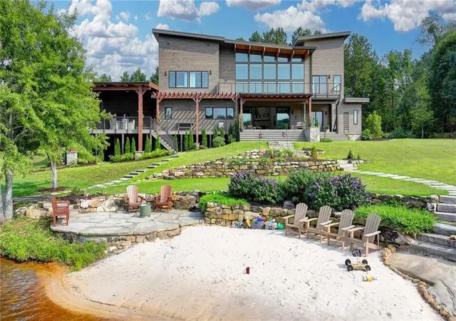 1st image of 120 Mount Moriah Rd, Auburn, GA 30011 | MLS# 7764780