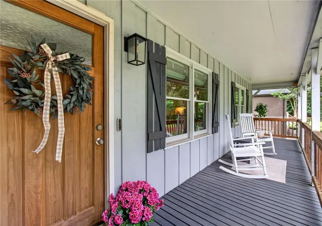 Photo 3 of Single family home for sale at 2036 Kellogg Crk Rd, Acworth, GA 30102 | MLS# 7816390 | Listing updated on 2026-09-21