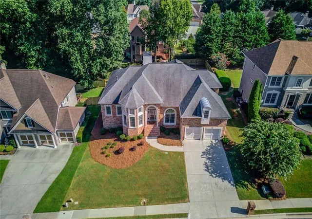 Photo 2 of Sale Pending at 2640 Ivy Brk Ln Ne, Buford, GA 30519 | MLS# 7825064 | Listing updated on 2026-09-08