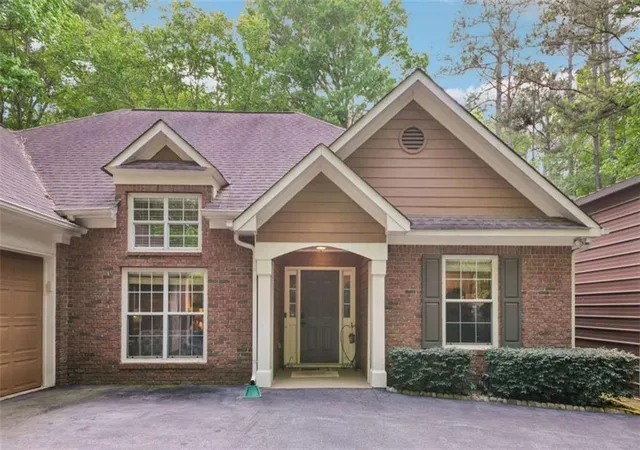 1st image of 105 Flowers Dr, Covington, GA 30016 | MLS# 7765462