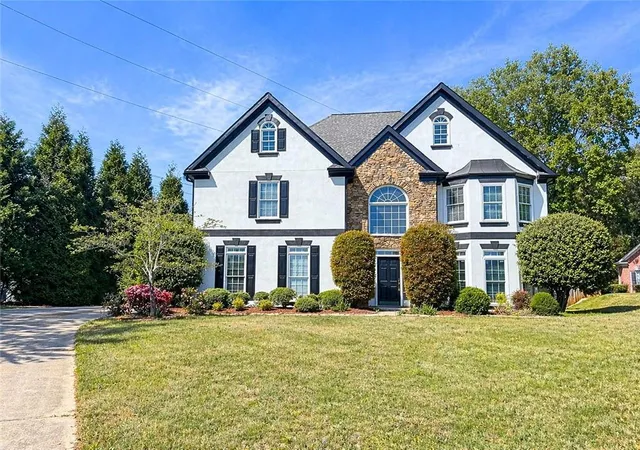 1st image of 7370 Glenmaura Wy, Suwanee, GA 30024 | MLS# 7764692